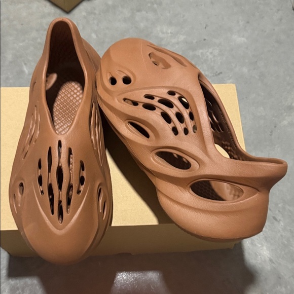 Yeezy Other - Yeezy Foam Runner in Brown